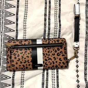 Fossil leopard wallet/wristlet